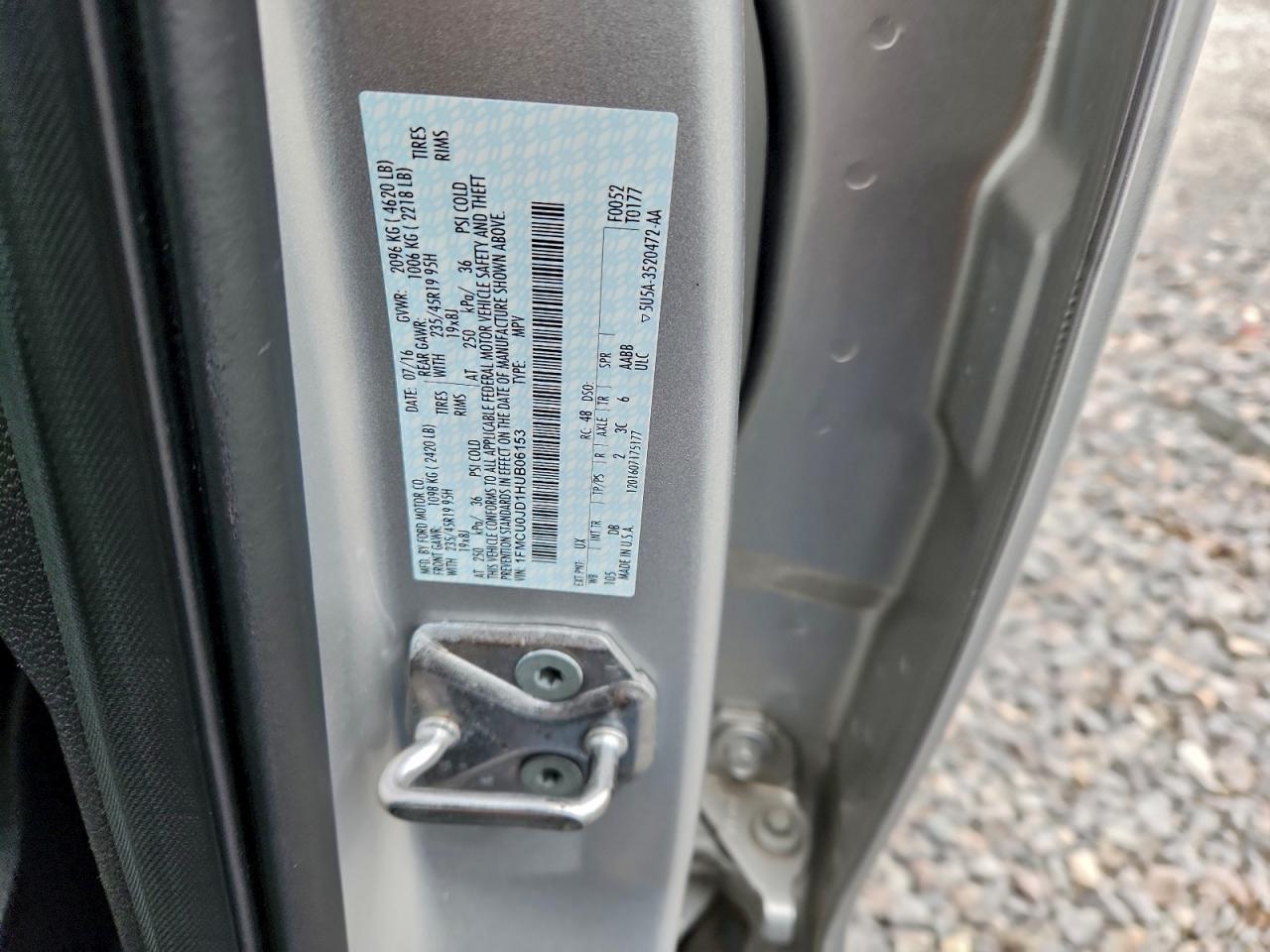 2017 FORD ESCAPE TITANIUM photo 23