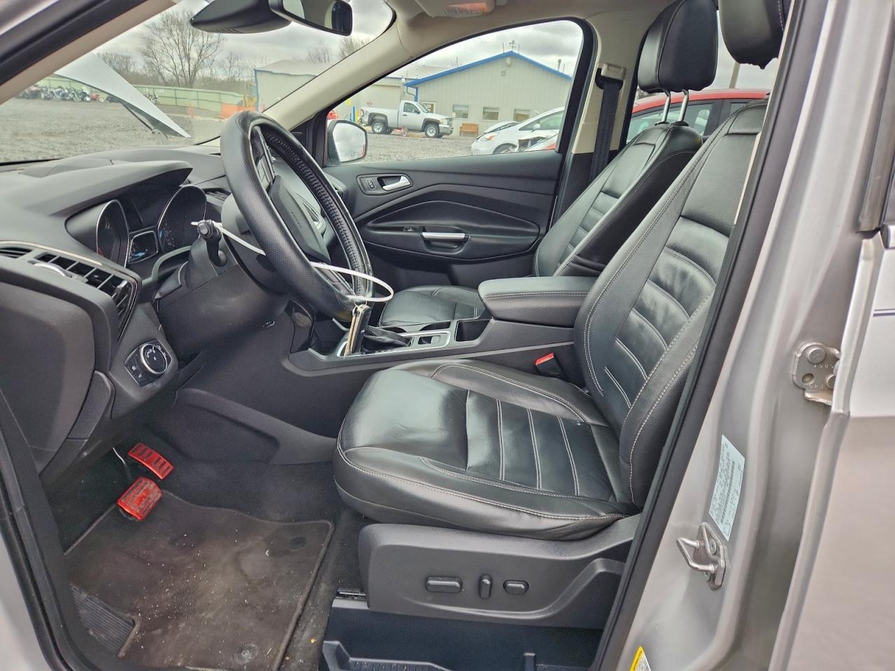 2017 FORD ESCAPE TITANIUM photo 13