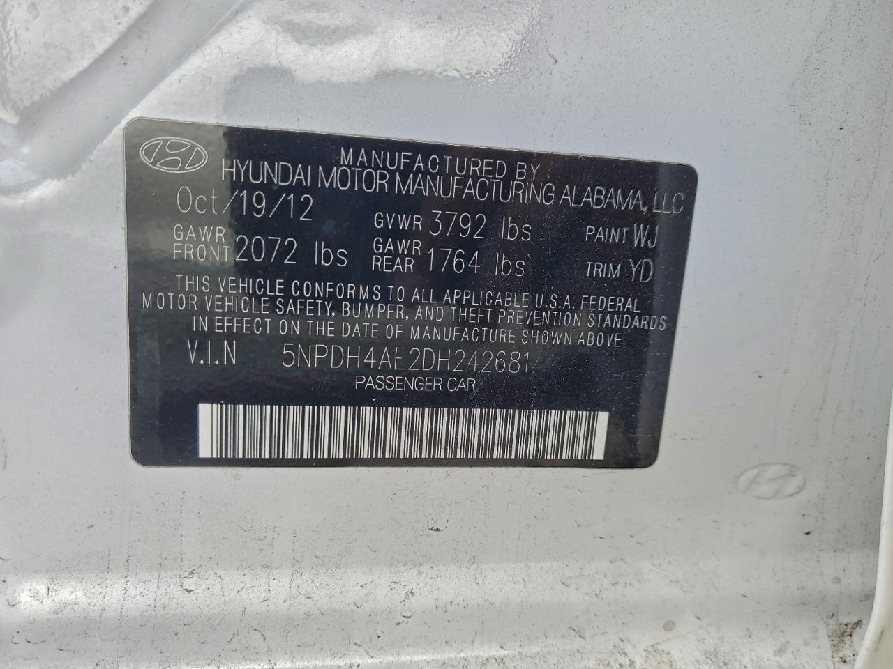2013 HYUNDAI ELANTRA GLS photo 25