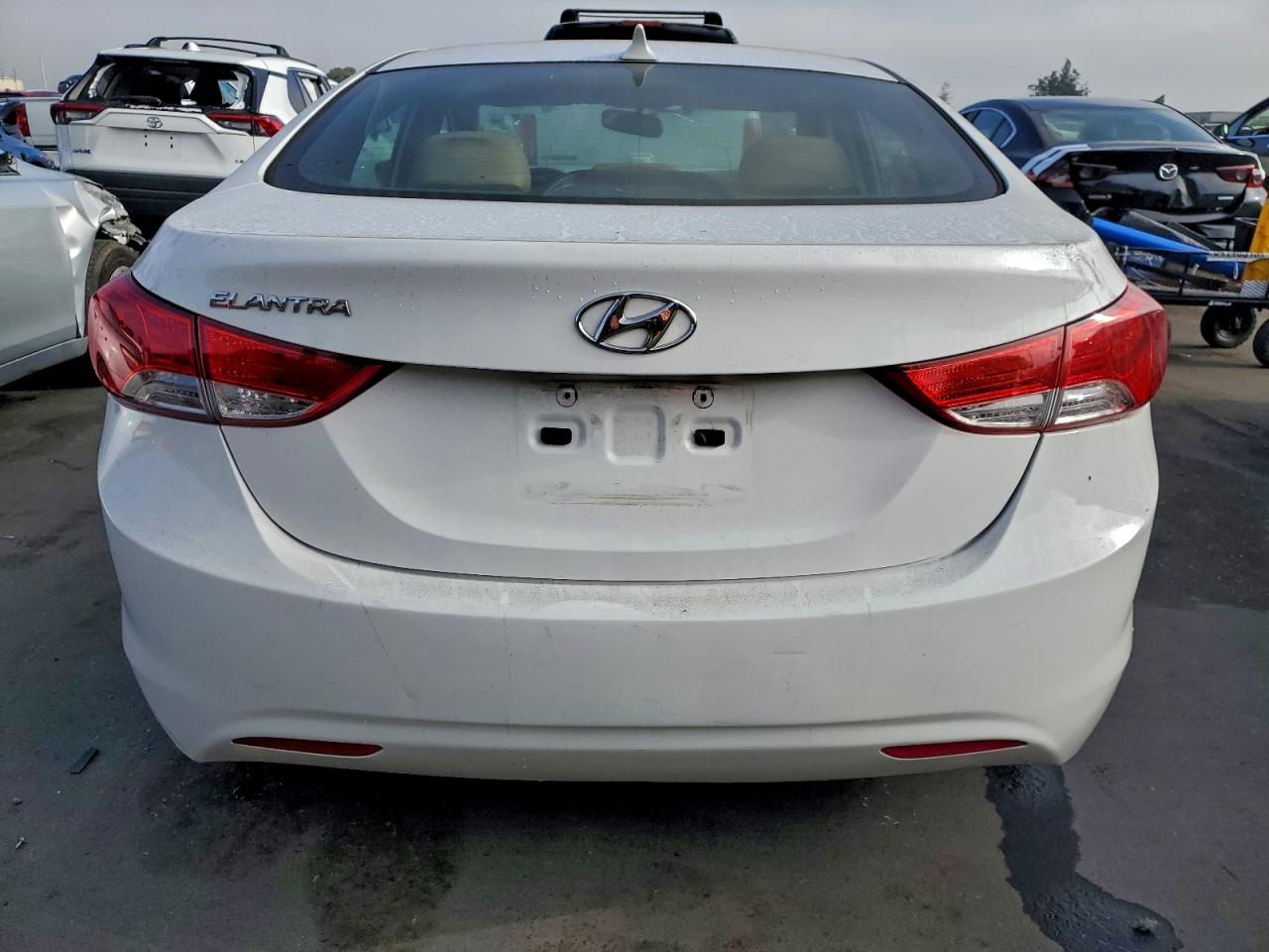 2013 HYUNDAI ELANTRA GLS photo 11