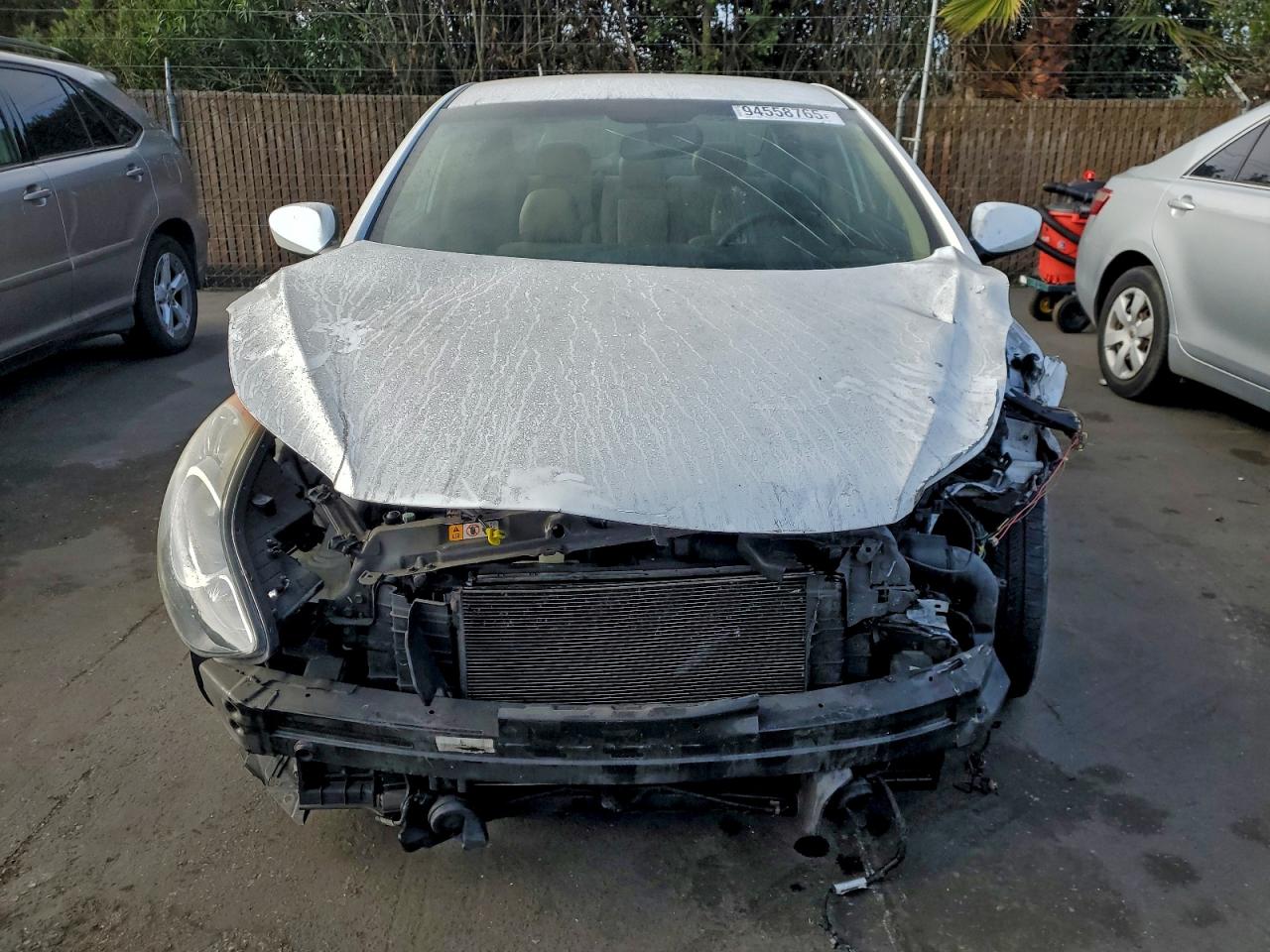 2013 HYUNDAI ELANTRA GLS photo 9