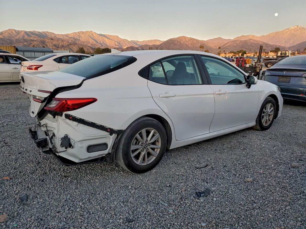 2025 TOYOTA CAMRY XSE photo 5