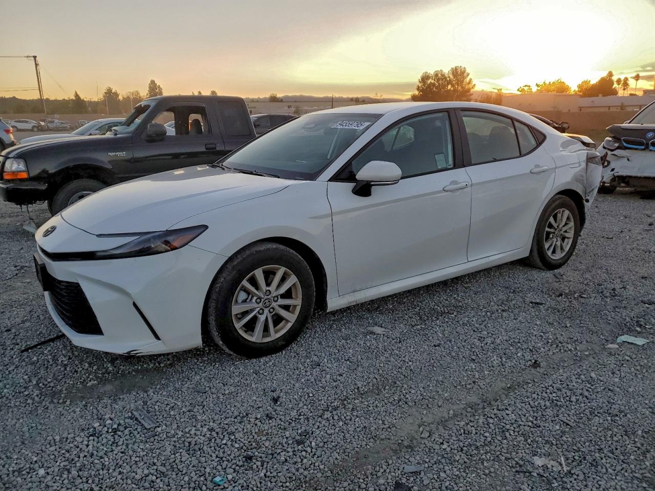 2025 TOYOTA CAMRY