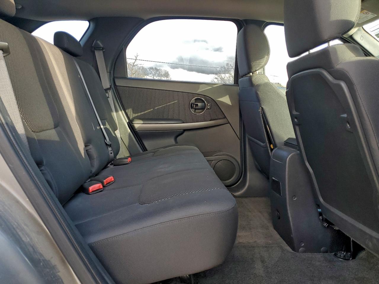 2006 PONTIAC TORRENT photo 21