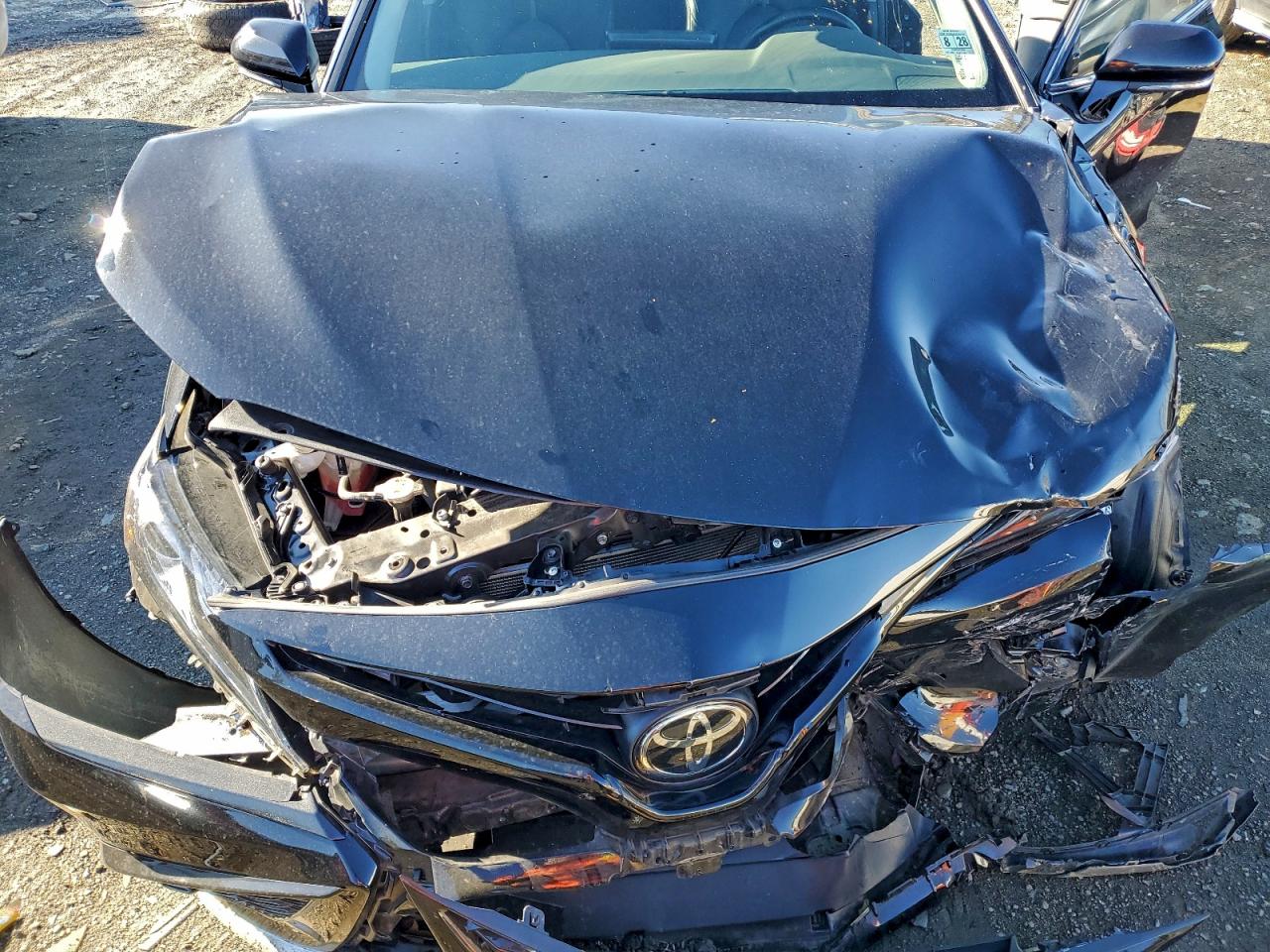 2023 TOYOTA CAMRY XSE photo 21