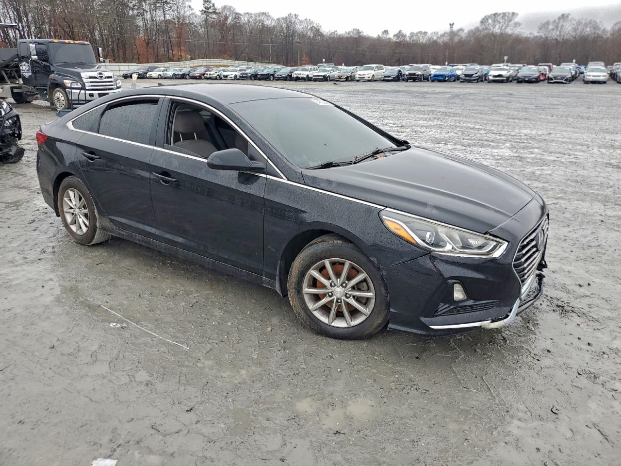 2018 HYUNDAI SONATA SE photo 10
