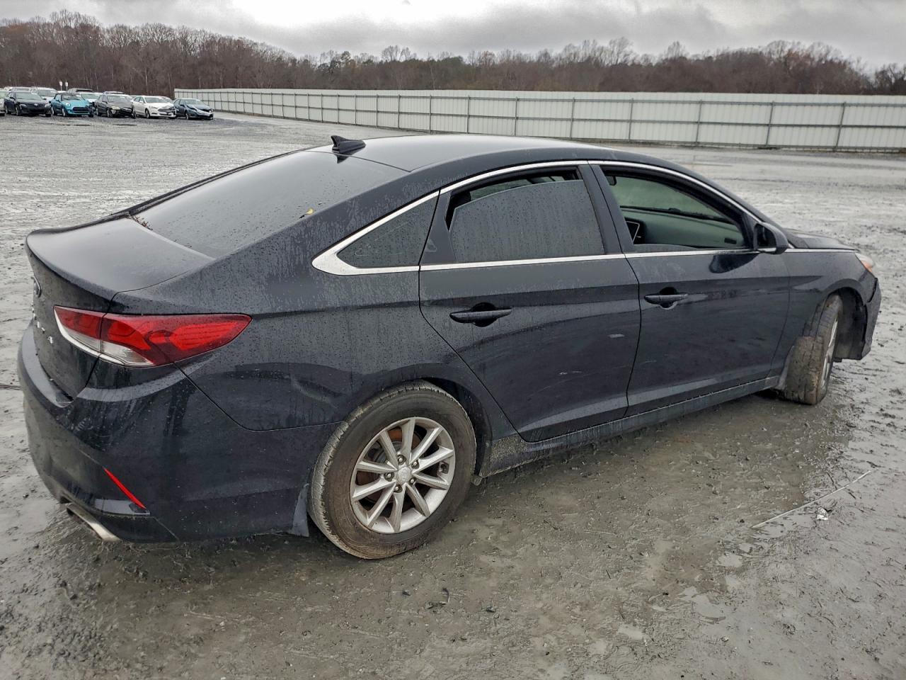 2018 HYUNDAI SONATA SE photo 7