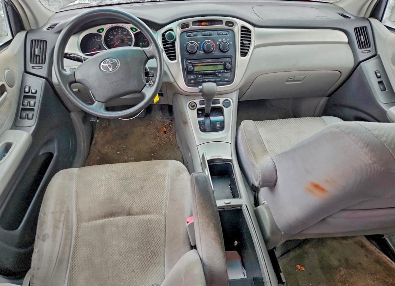 2005 TOYOTA HIGHLANDER photo 22