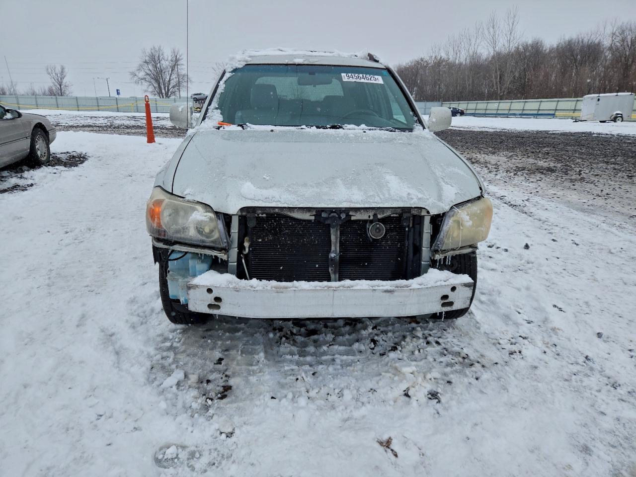 2005 TOYOTA HIGHLANDER photo 13