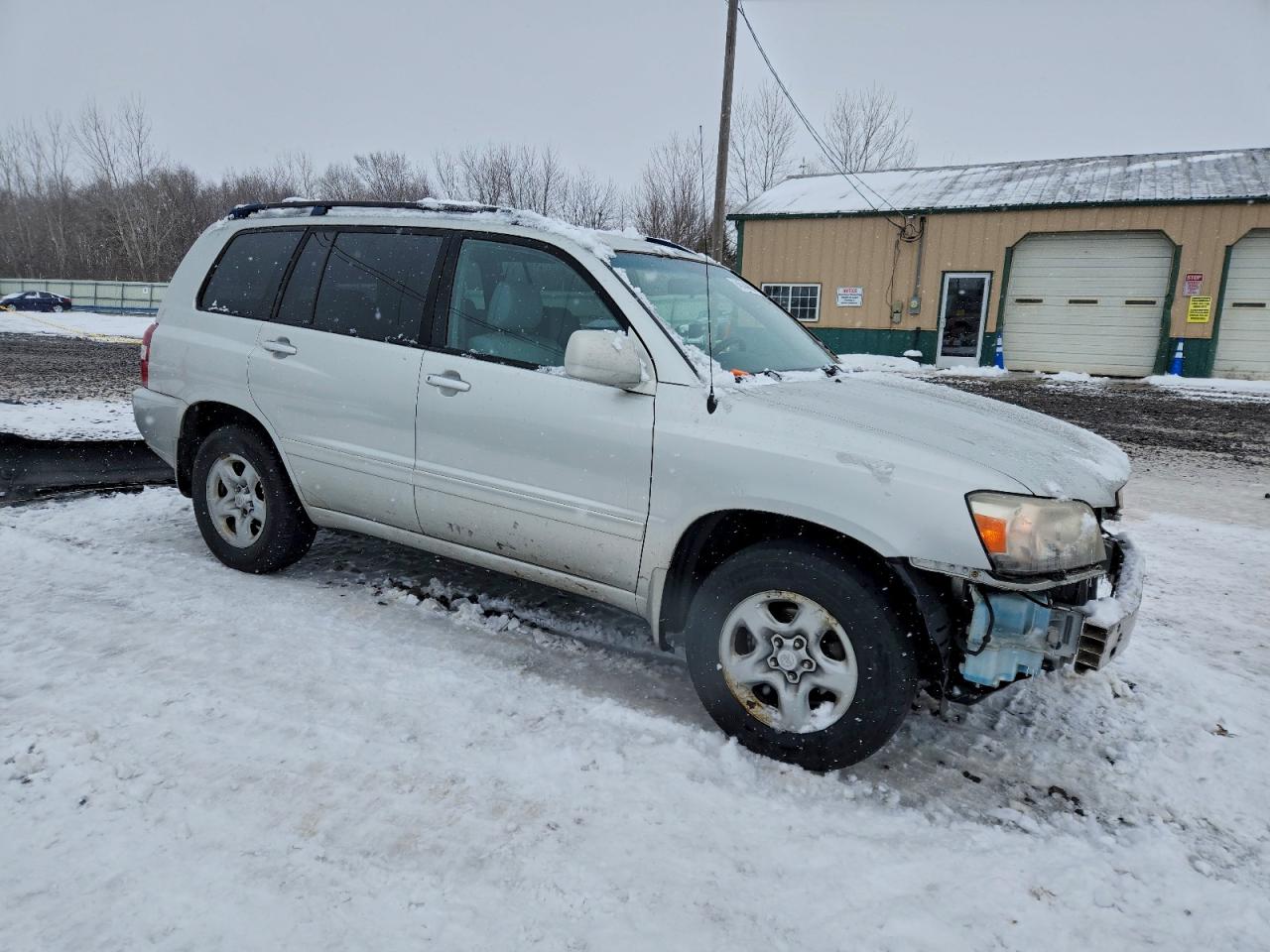 2005 TOYOTA HIGHLANDER photo 10