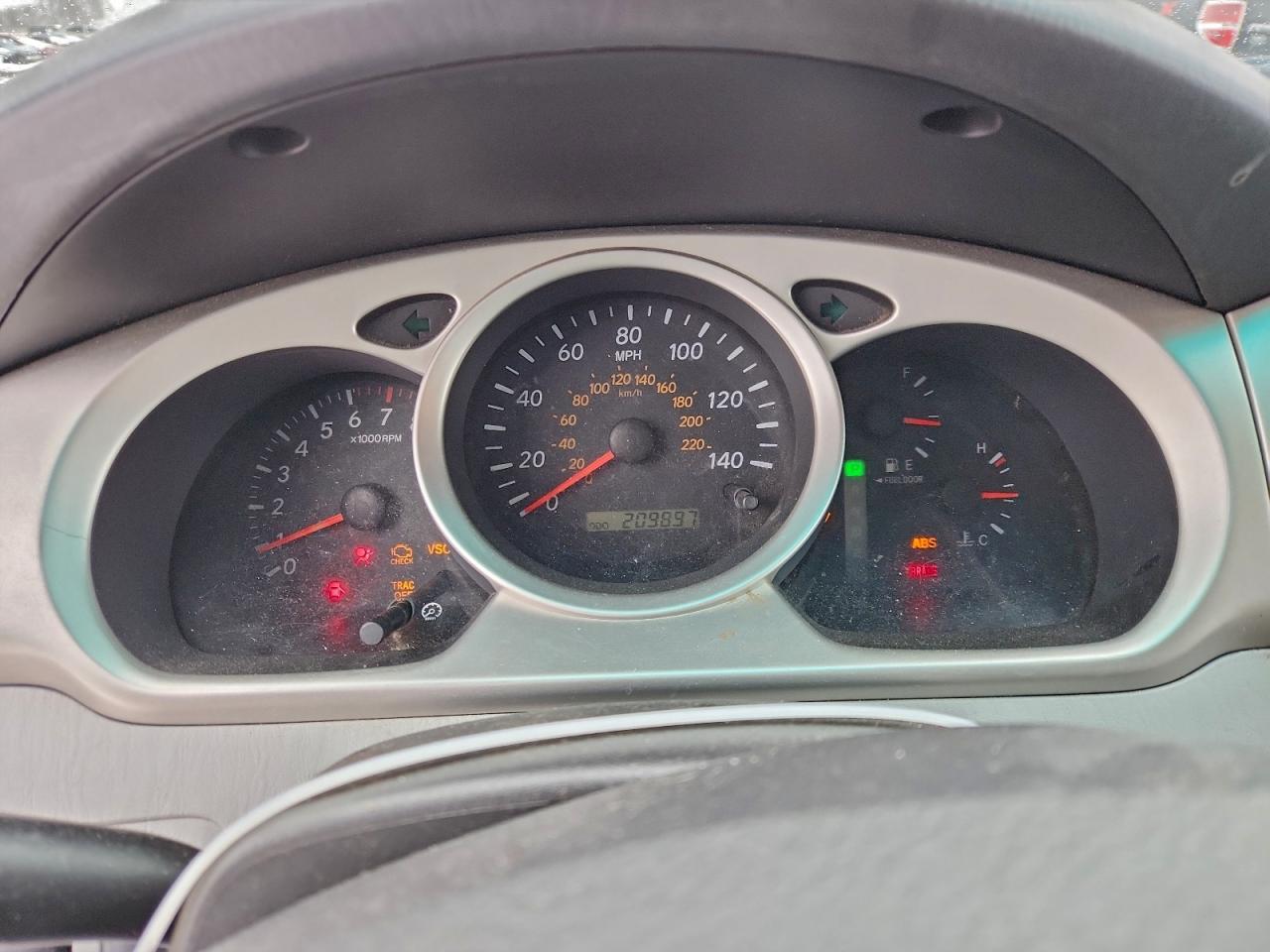 2005 TOYOTA HIGHLANDER photo 25