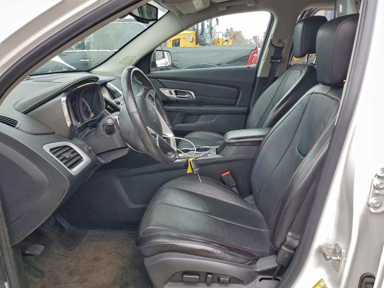 2017 GMC TERRAIN SLT photo 13