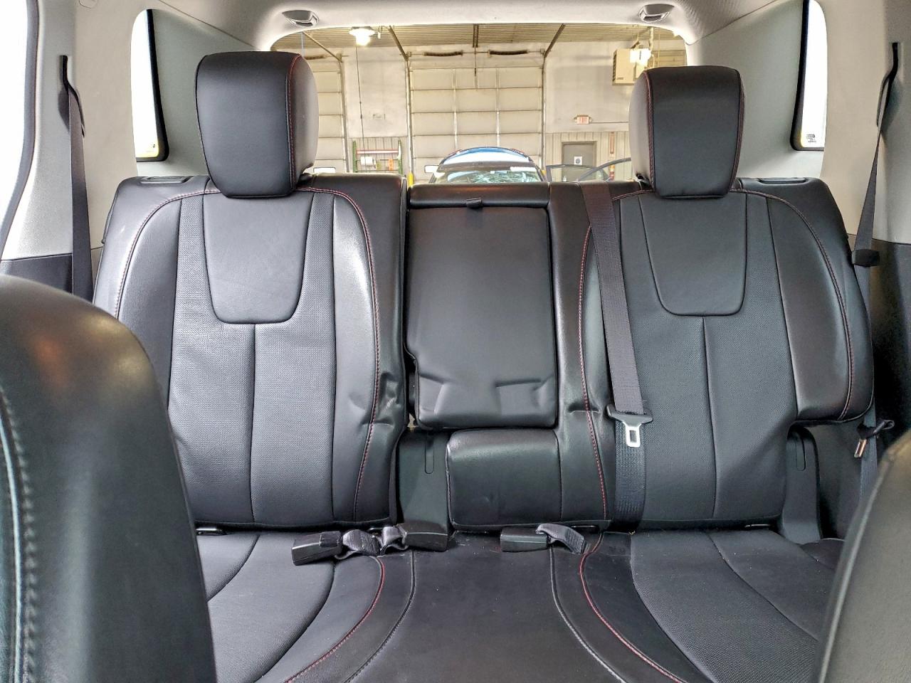 2017 GMC TERRAIN SLT photo 19