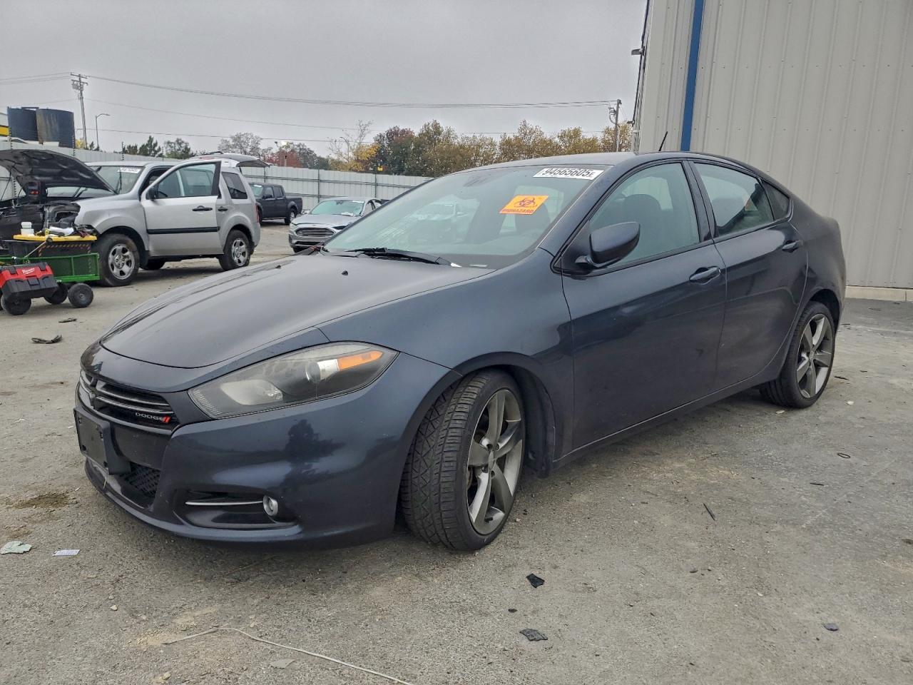 2013 DODGE DART