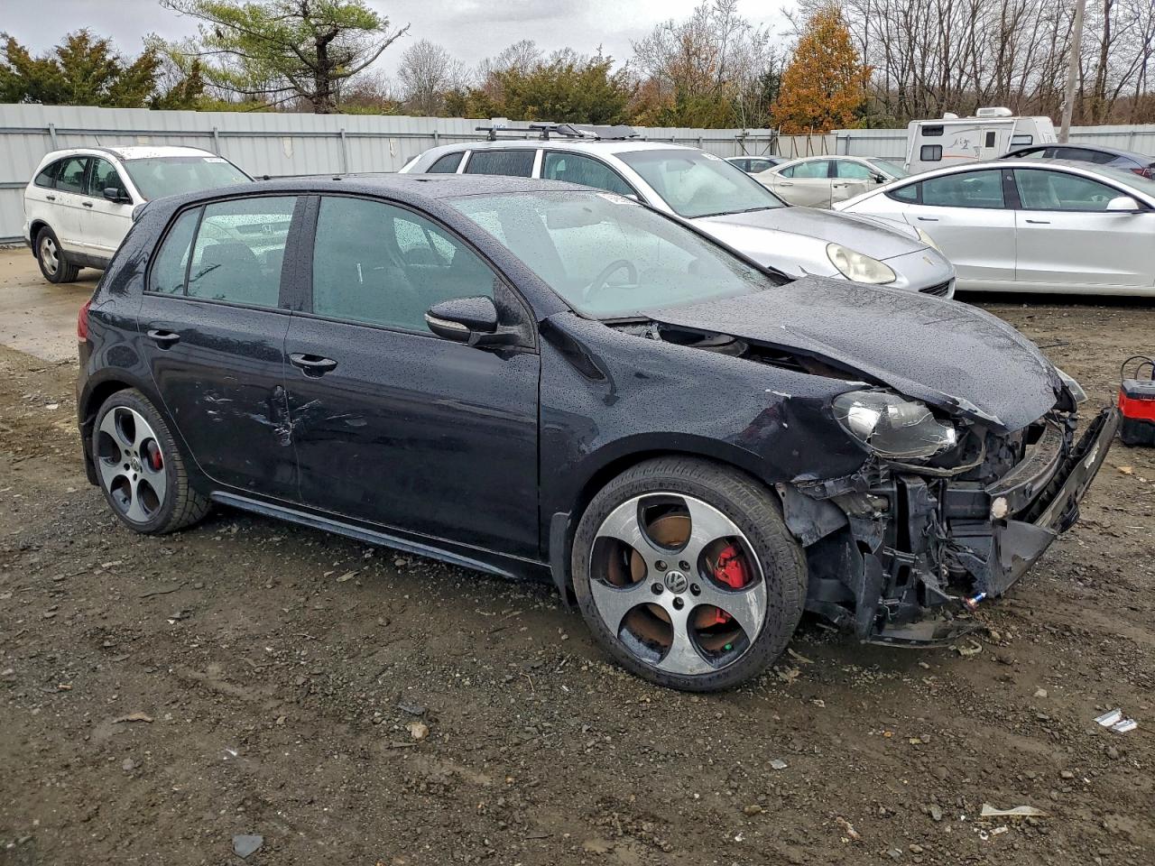 2012 VOLKSWAGEN GTI photo 4