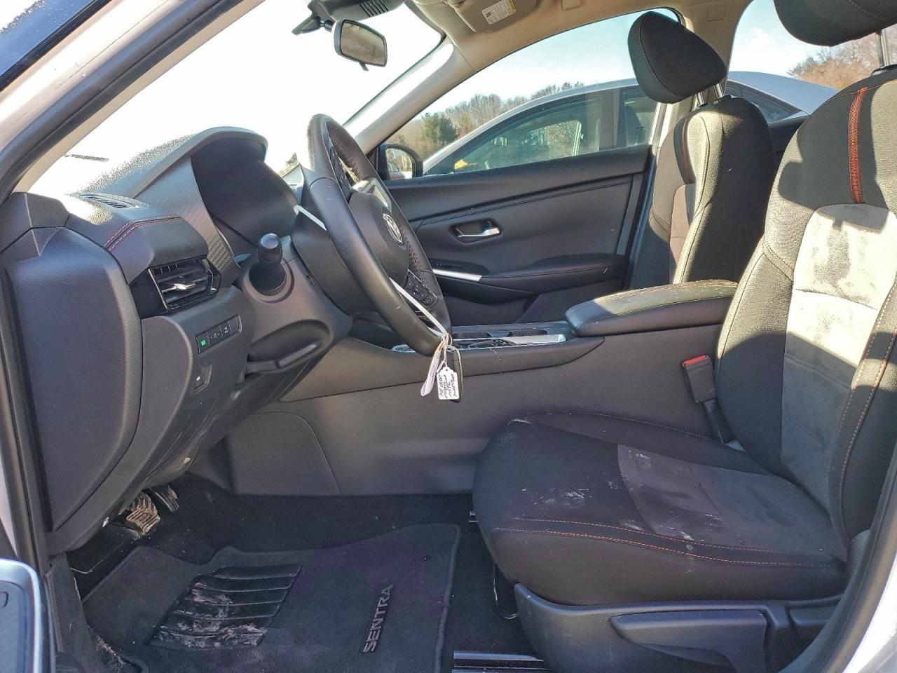 2024 NISSAN SENTRA SR photo 7