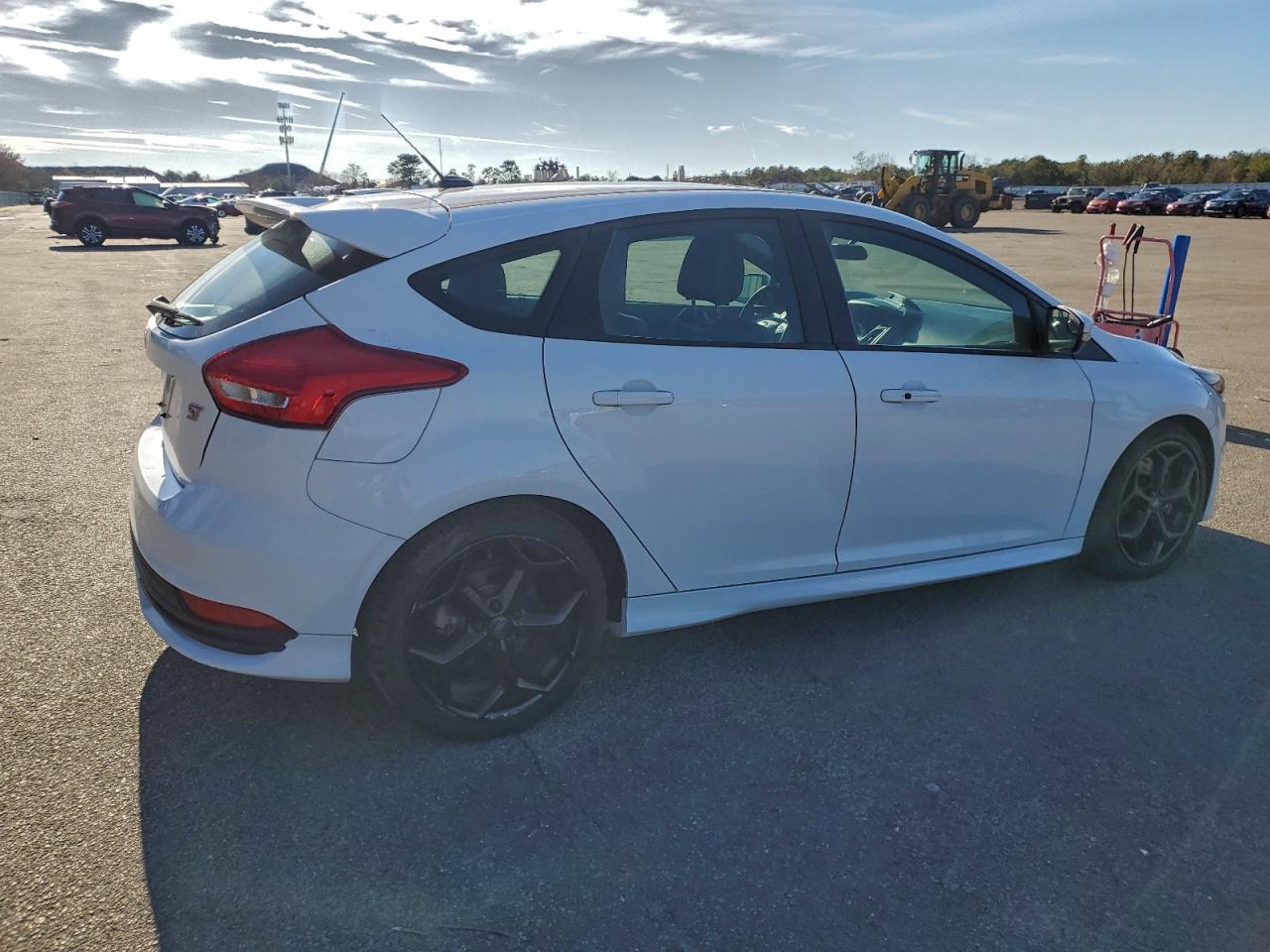 2018 FORD FOCUS ST photo 5