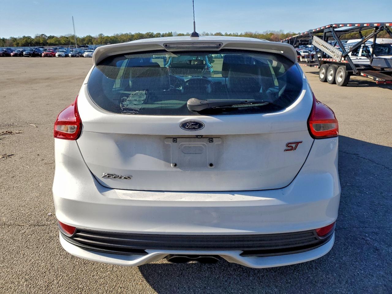 2018 FORD FOCUS ST photo 11