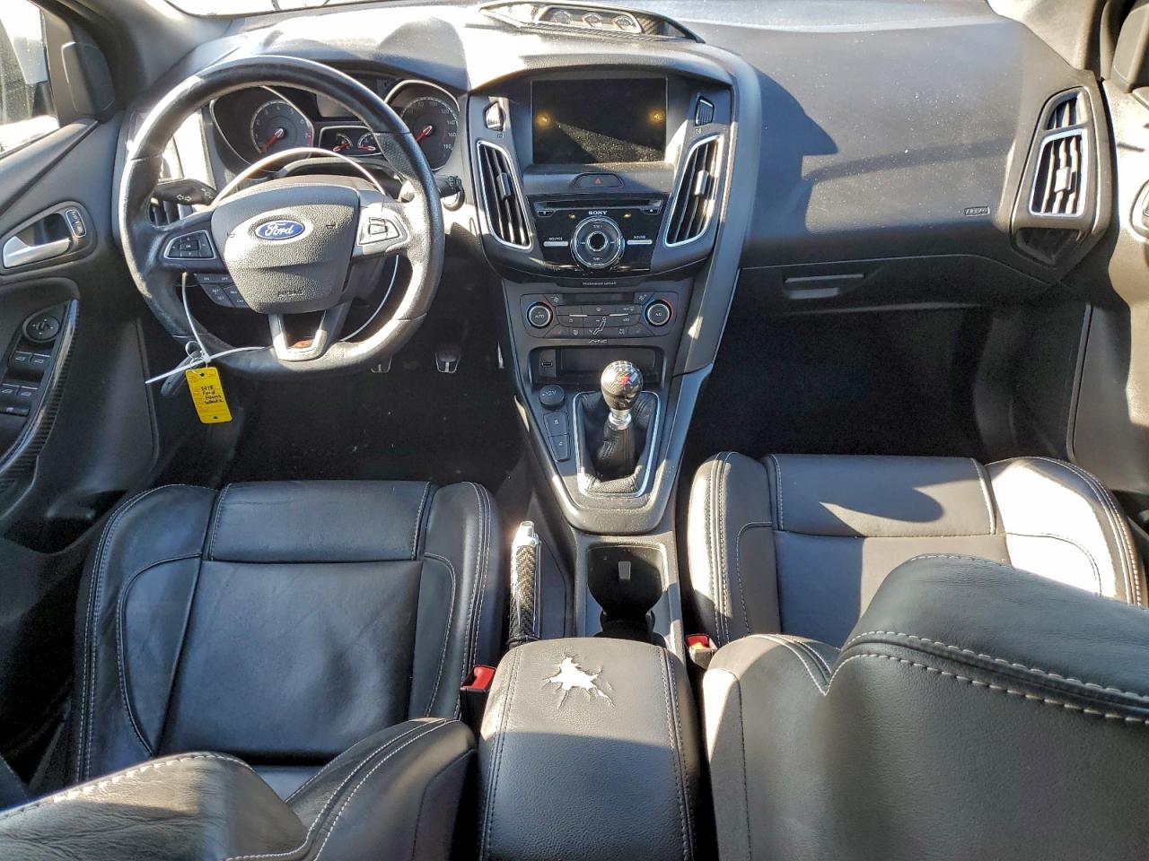 2018 FORD FOCUS ST photo 15