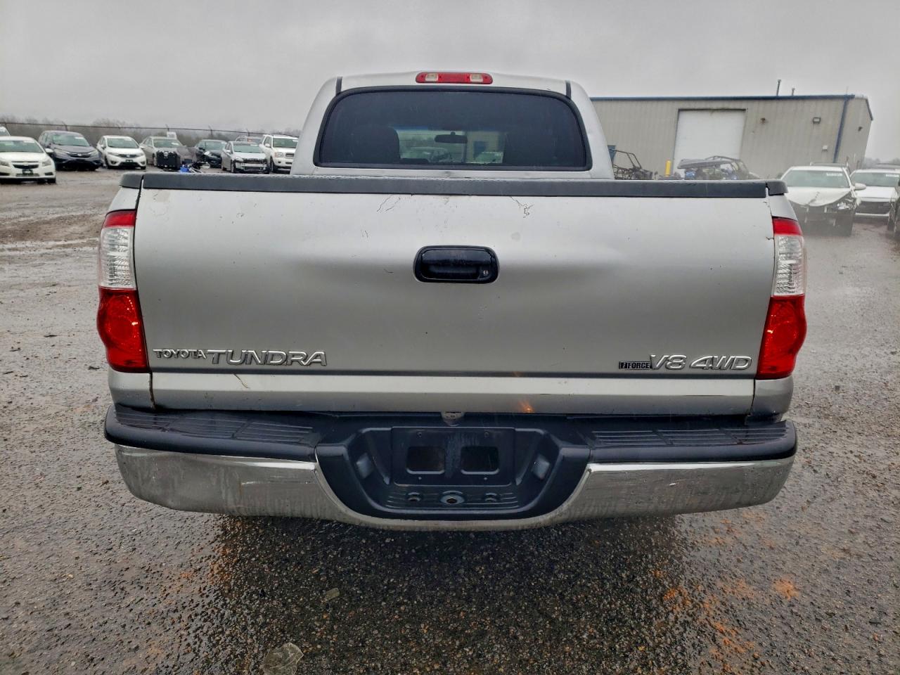 2006 TOYOTA TUNDRA photo 11