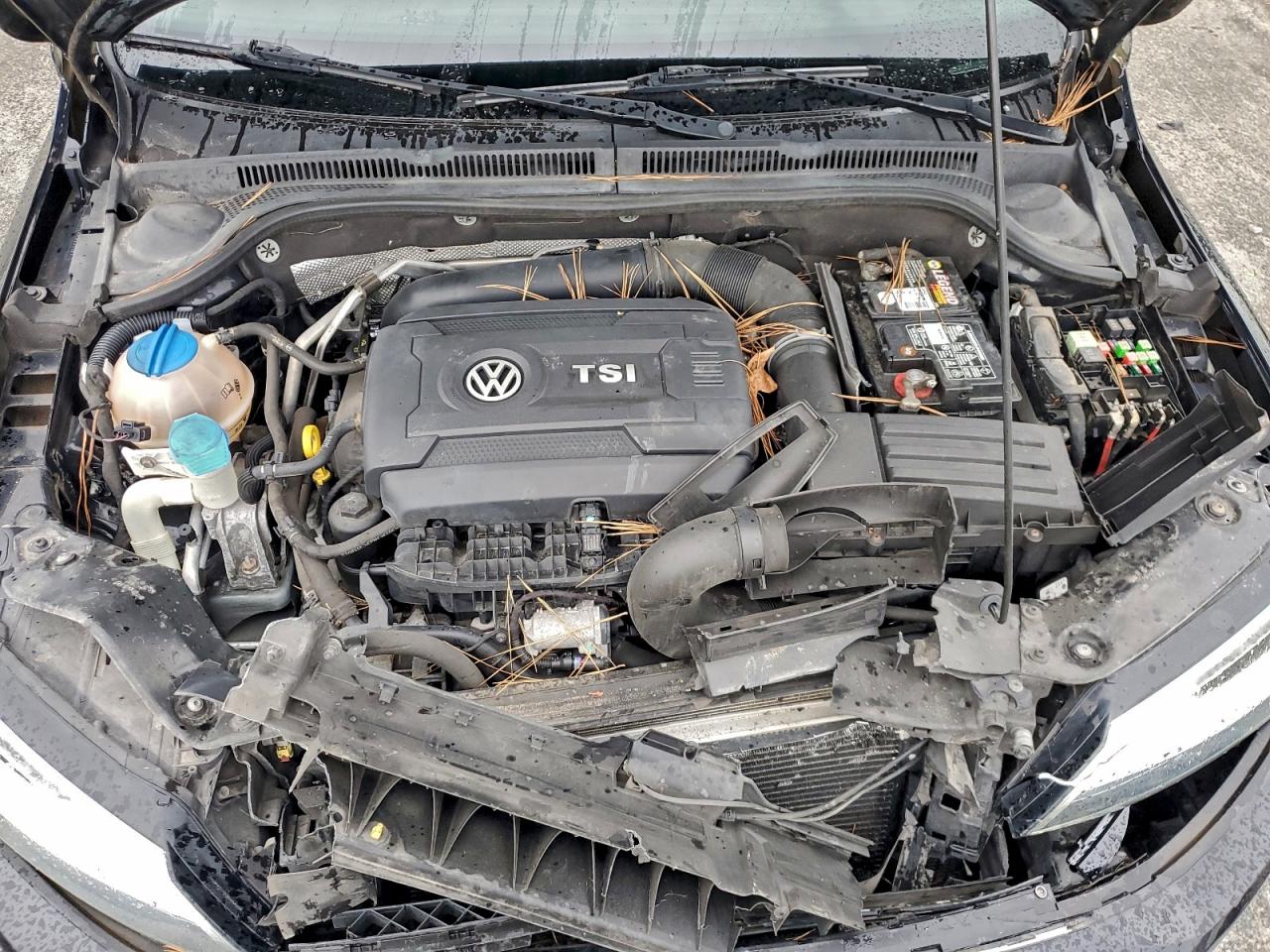 2014 VOLKSWAGEN JETTA GLI photo 31