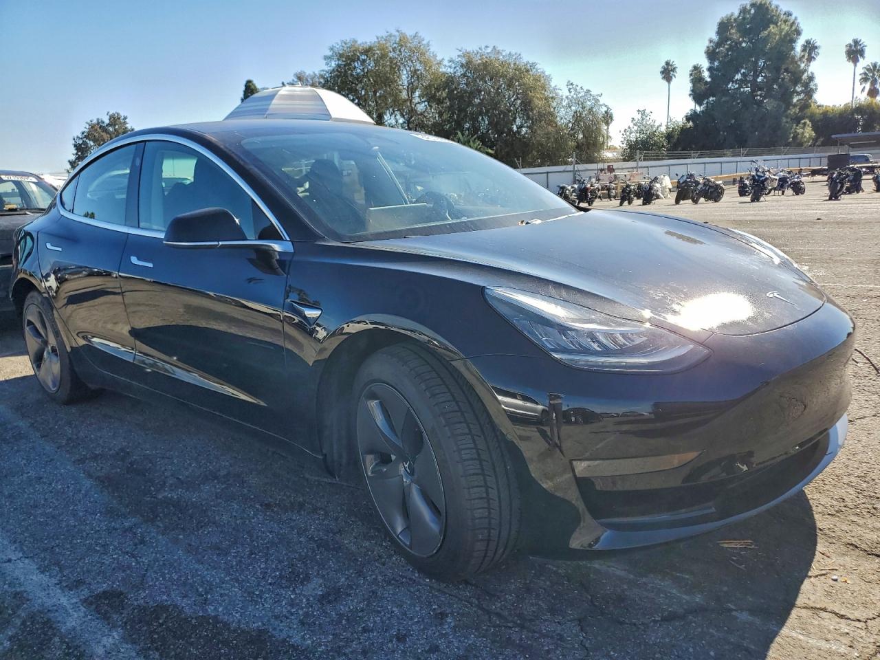 2019 TESLA MODEL 3 photo 4