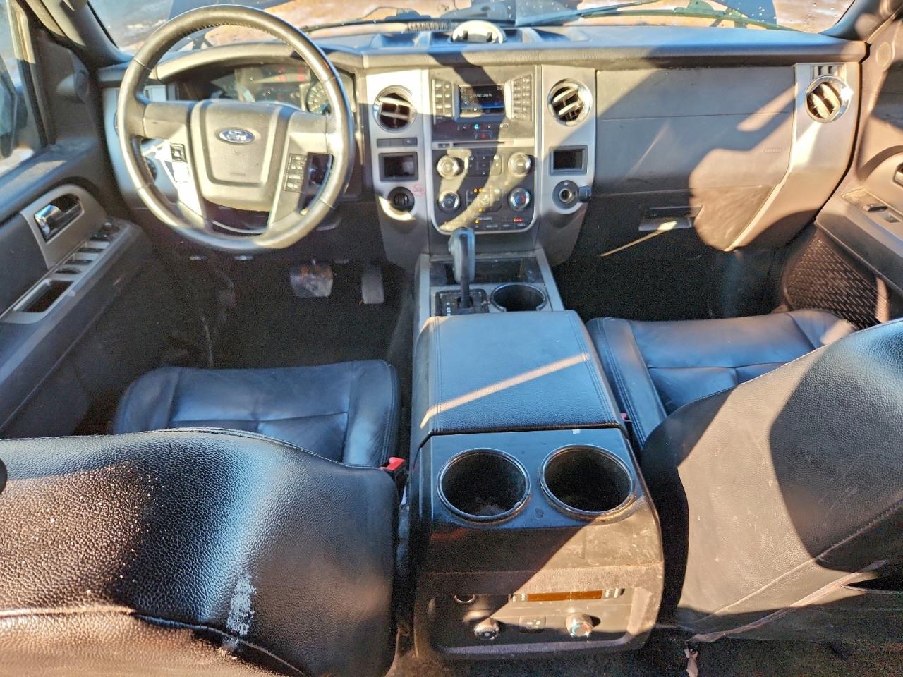 2016 FORD EXPEDITION XLT photo 15