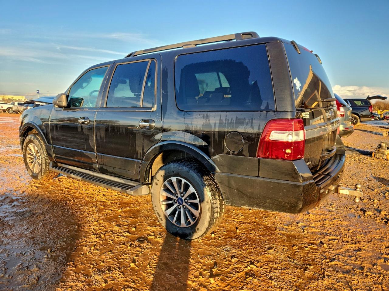 2016 FORD EXPEDITION XLT photo 3
