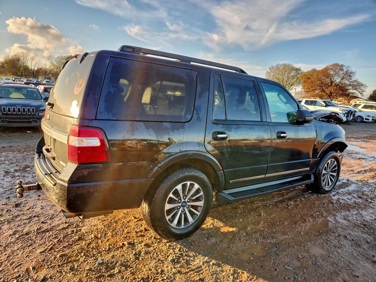 2016 FORD EXPEDITION XLT photo 5