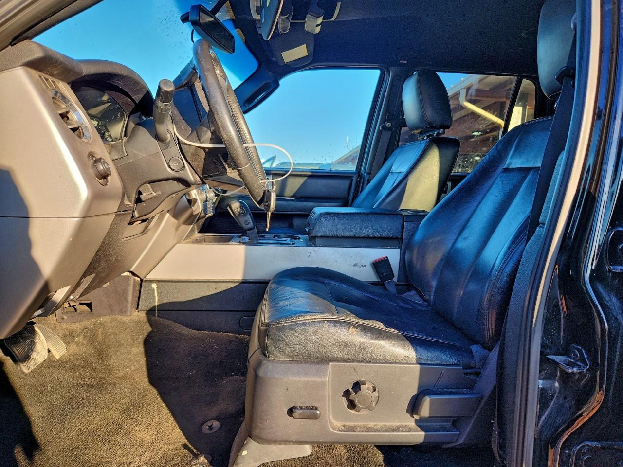 2016 FORD EXPEDITION XLT photo 13
