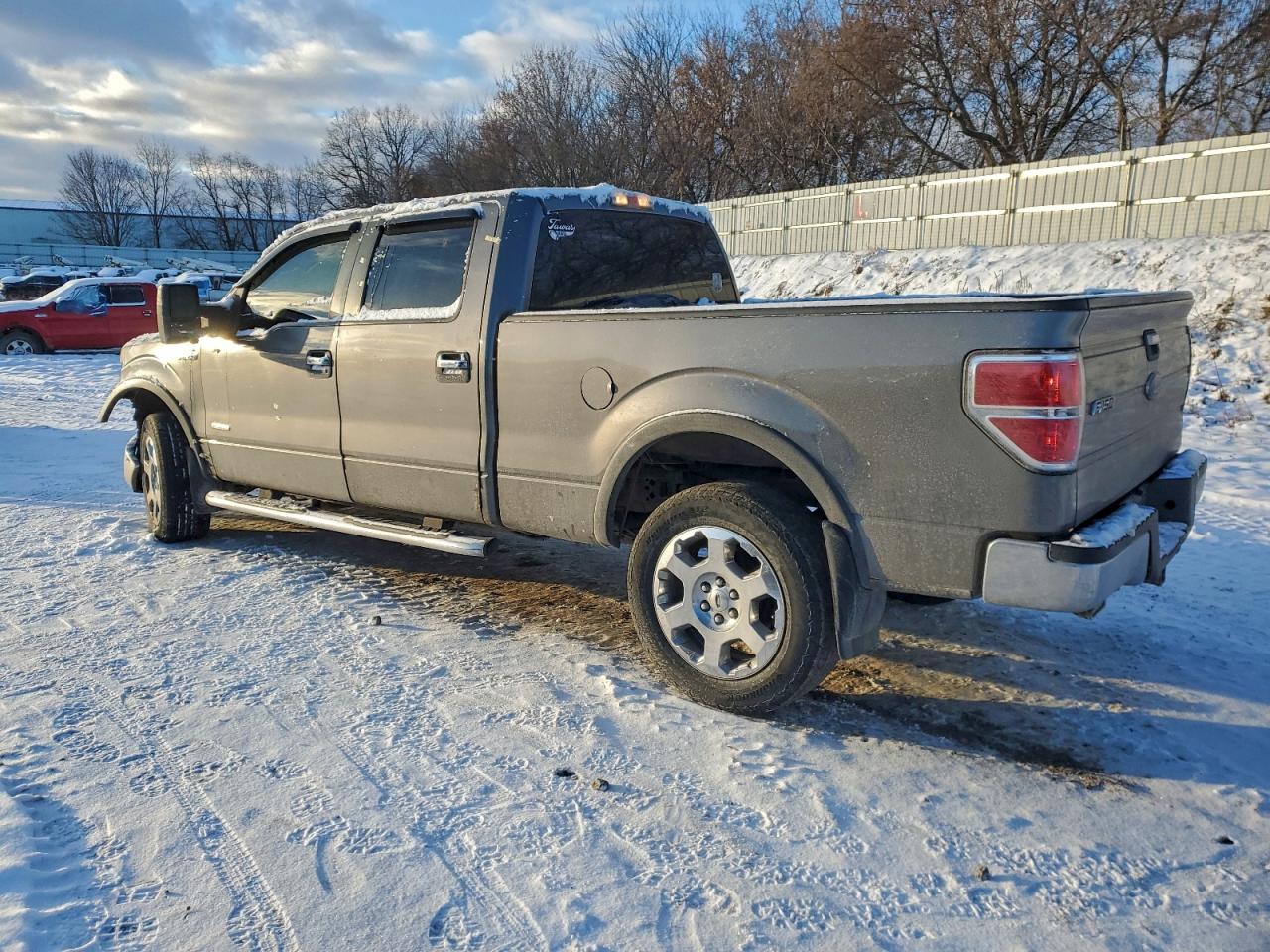 2011 FORD F150 SUPERCREW photo 2