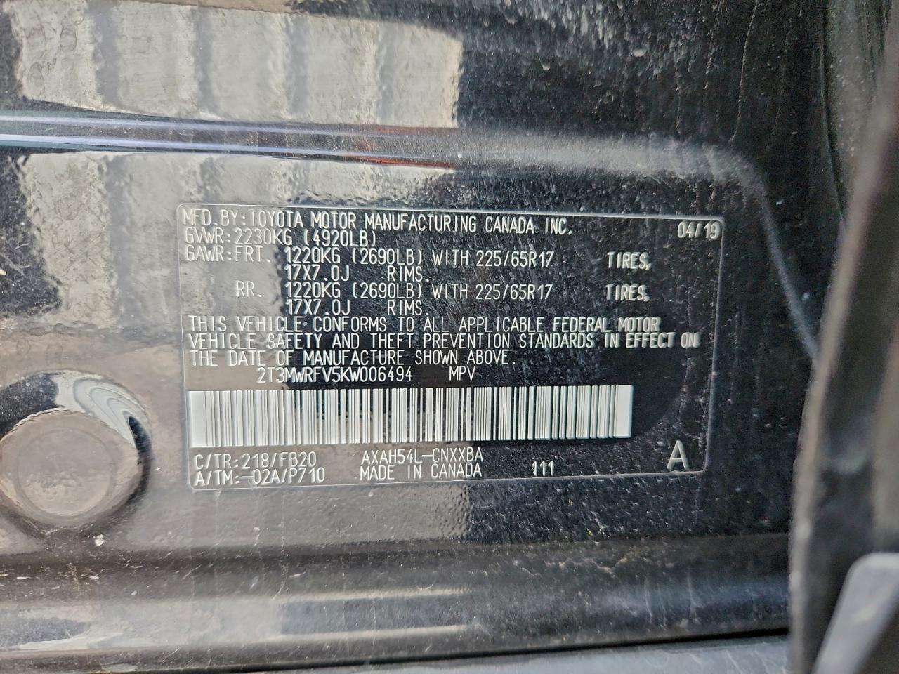 2019 TOYOTA RAV4 LE photo 25