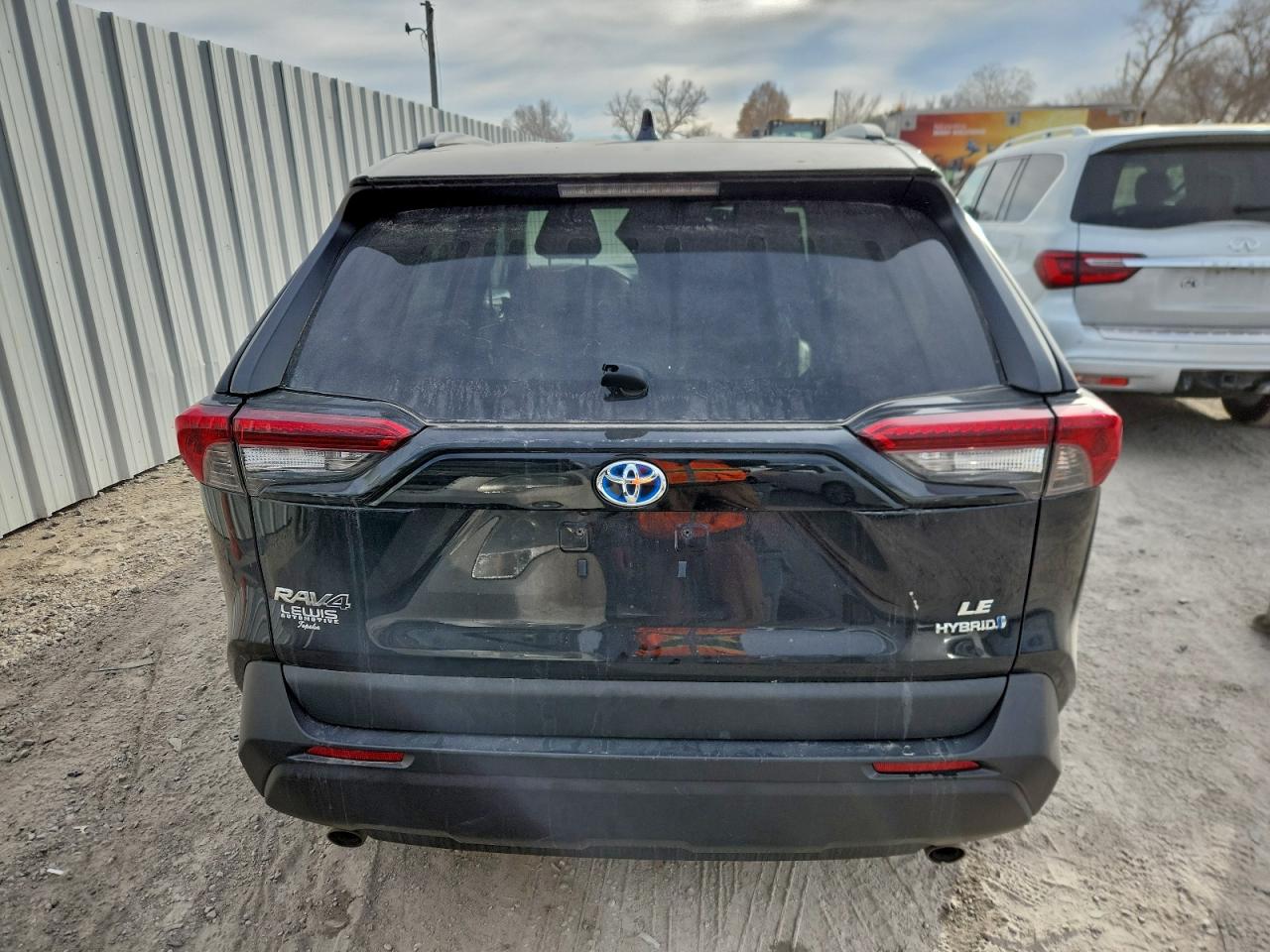 2019 TOYOTA RAV4 LE photo 11