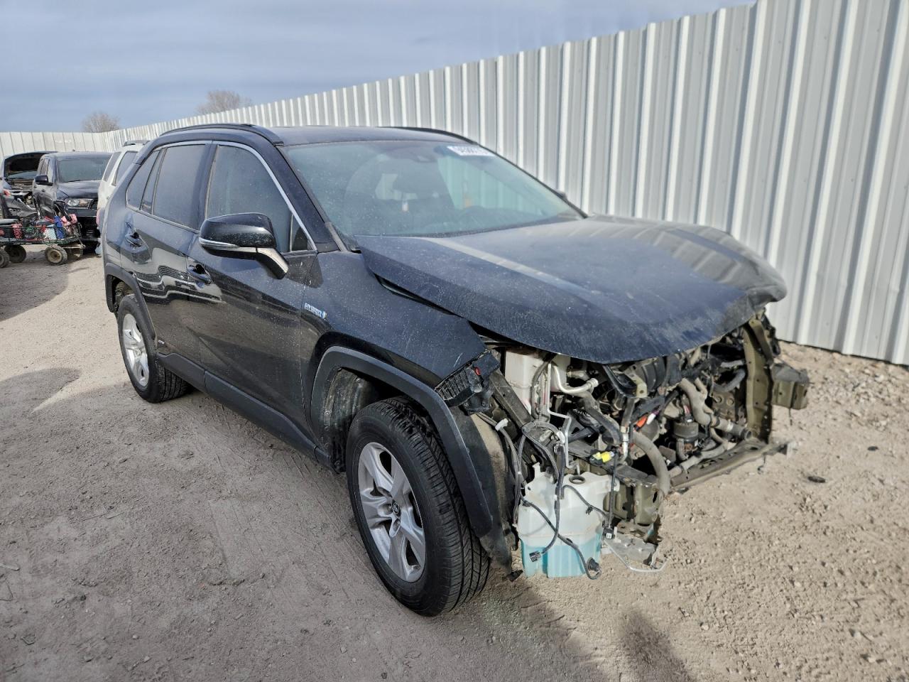 2019 TOYOTA RAV4 LE photo 7