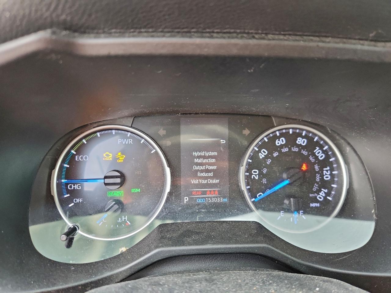 2019 TOYOTA RAV4 LE photo 17