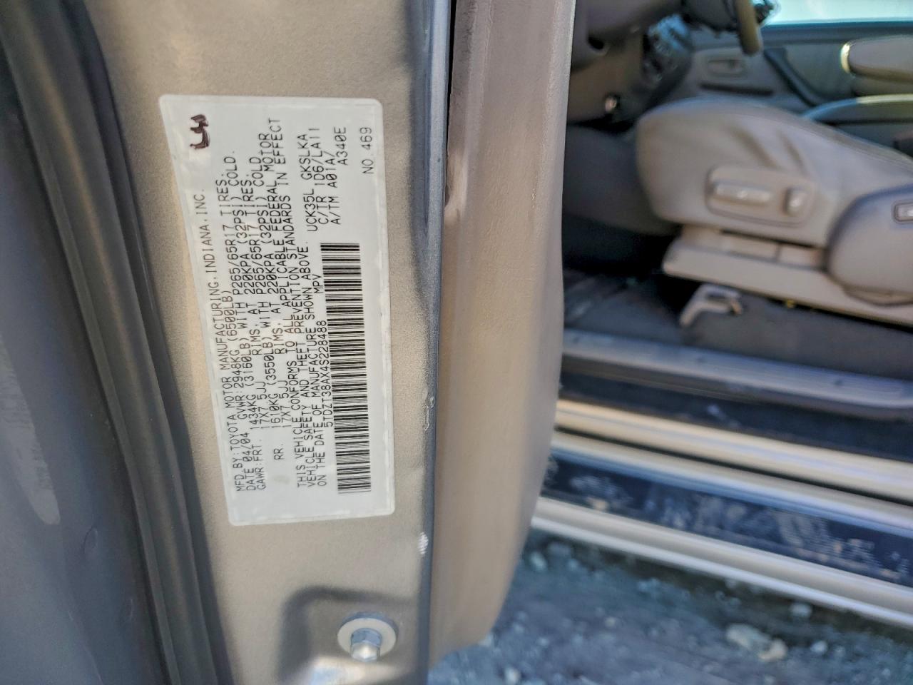 2004 TOYOTA SEQUOIA LIMITED photo 23