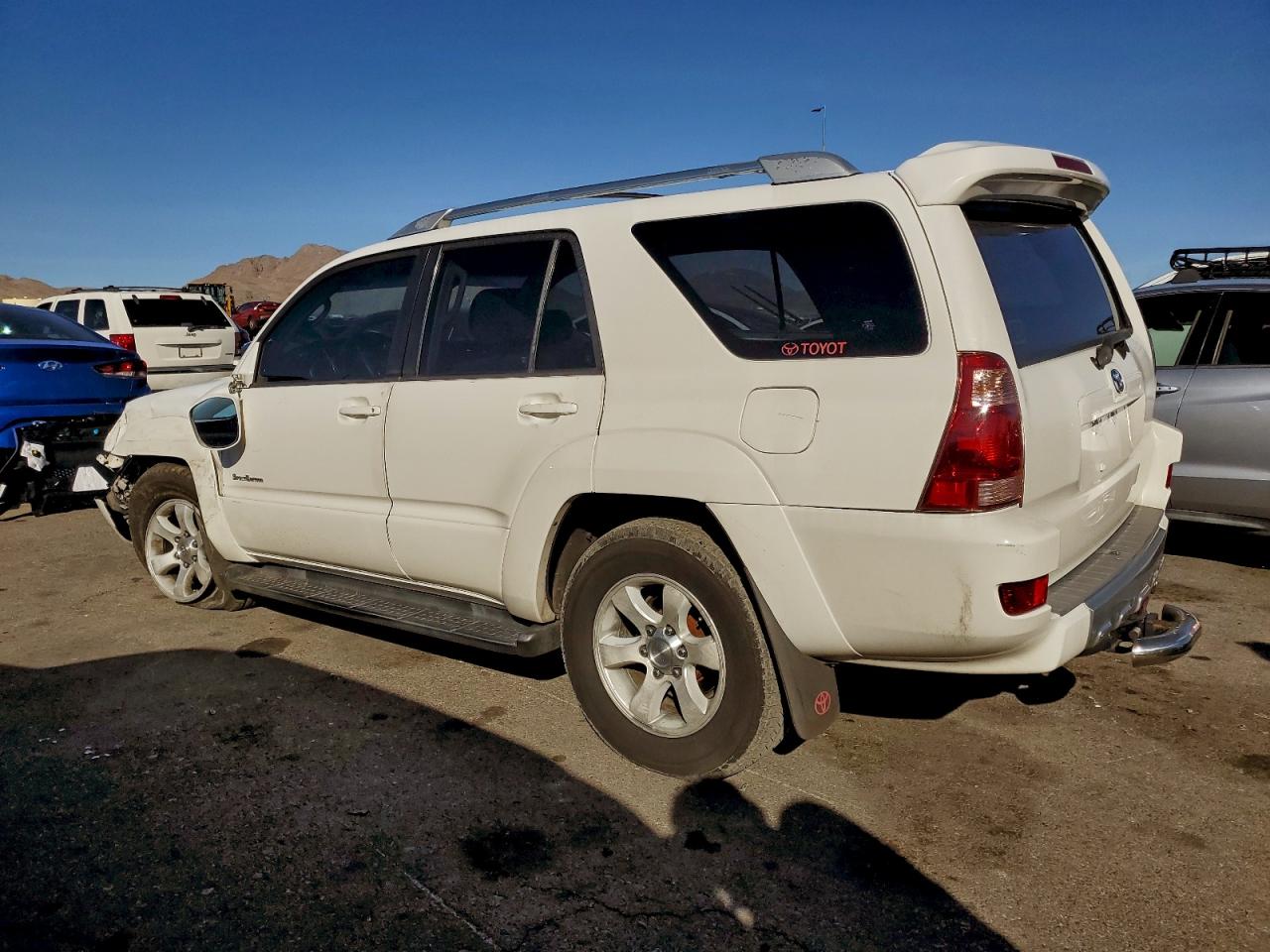 2005 TOYOTA 4RUNNER SR5 photo 2