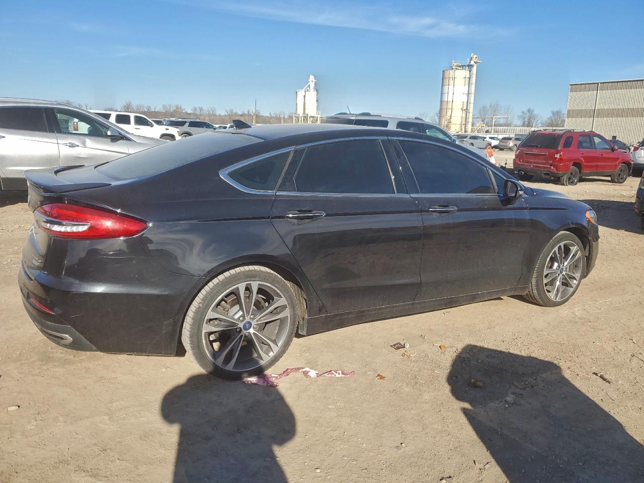 2020 FORD FUSION TITANIUM photo 3