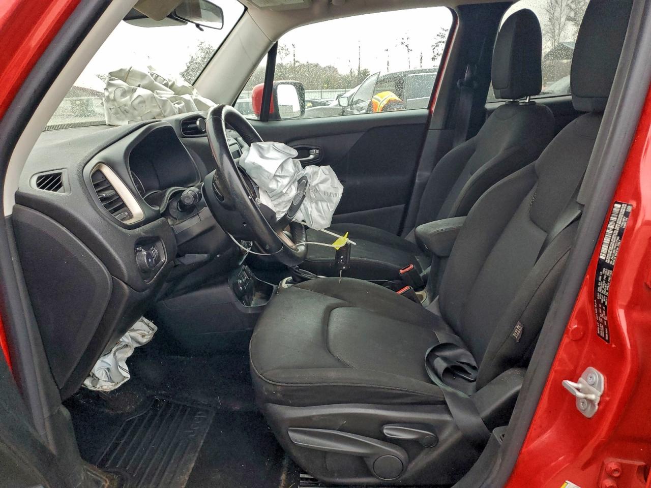 2015 JEEP RENEGADE photo 7