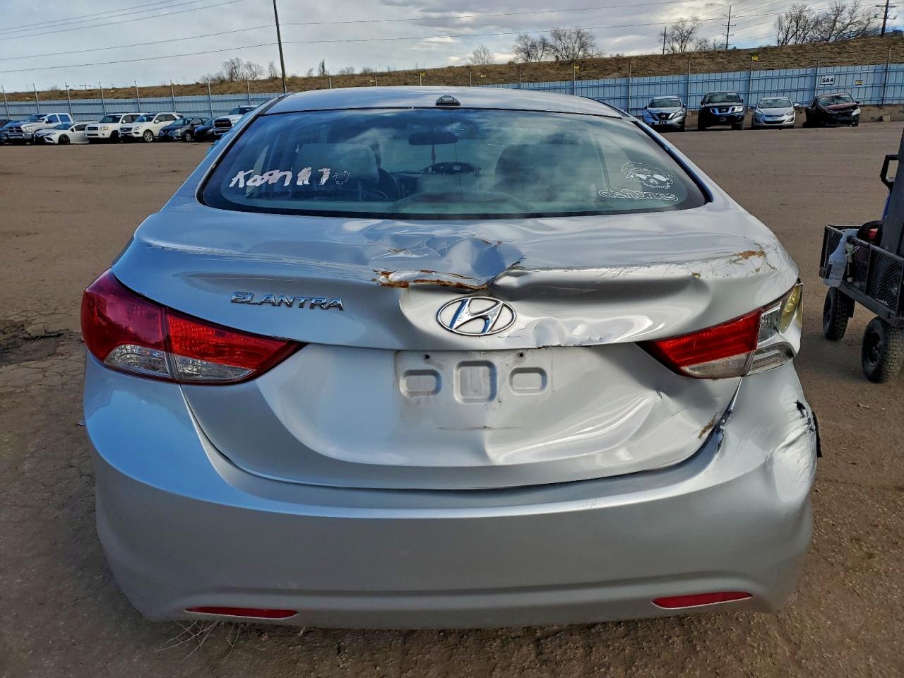 2013 HYUNDAI ELANTRA GLS photo 16