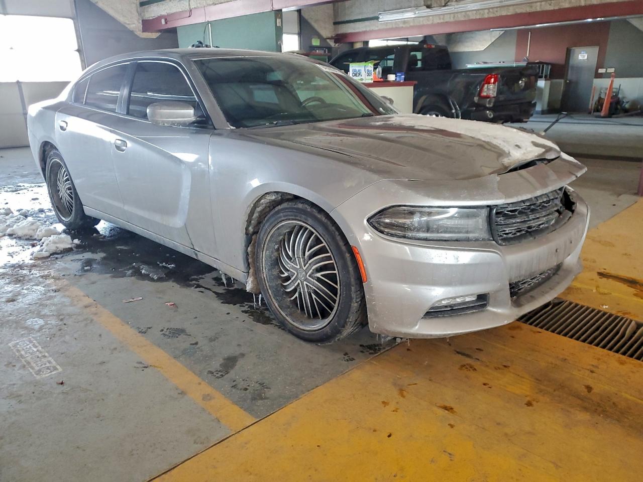 2017 DODGE CHARGER SXT photo 10