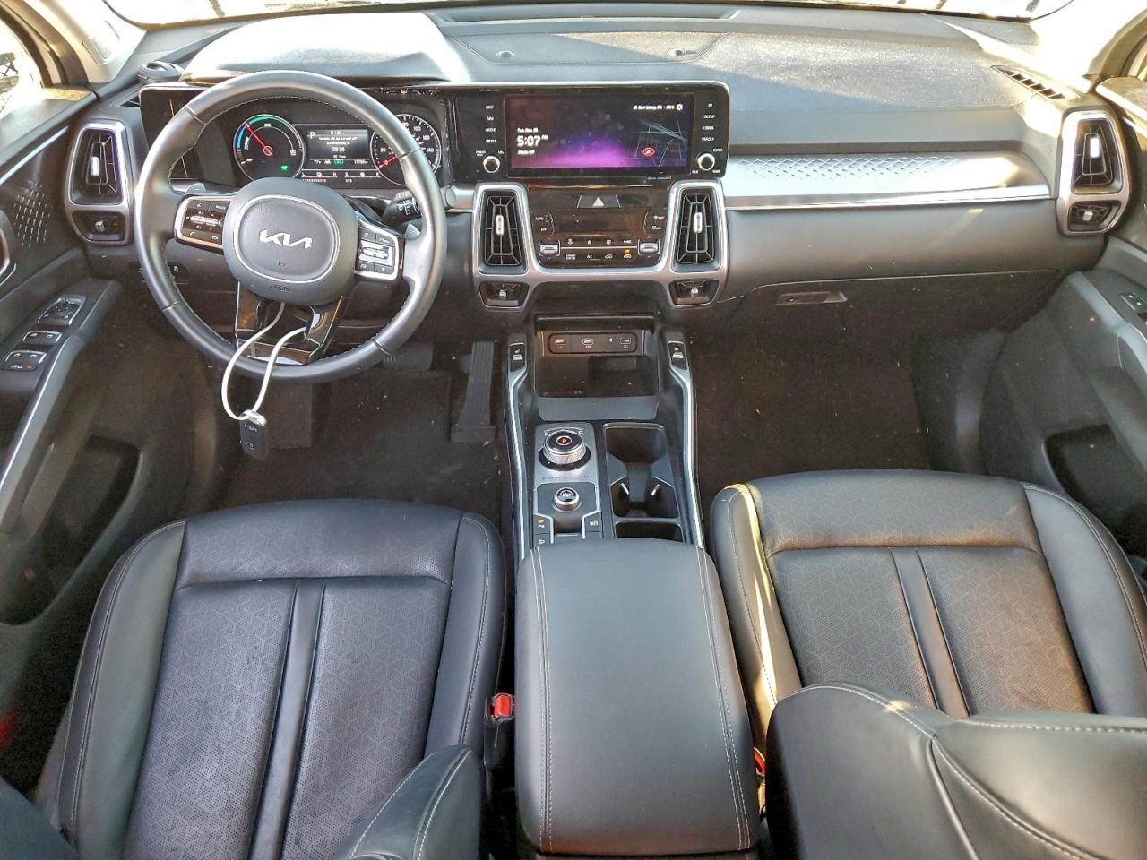 2024 KIA SORENTO EX photo 8