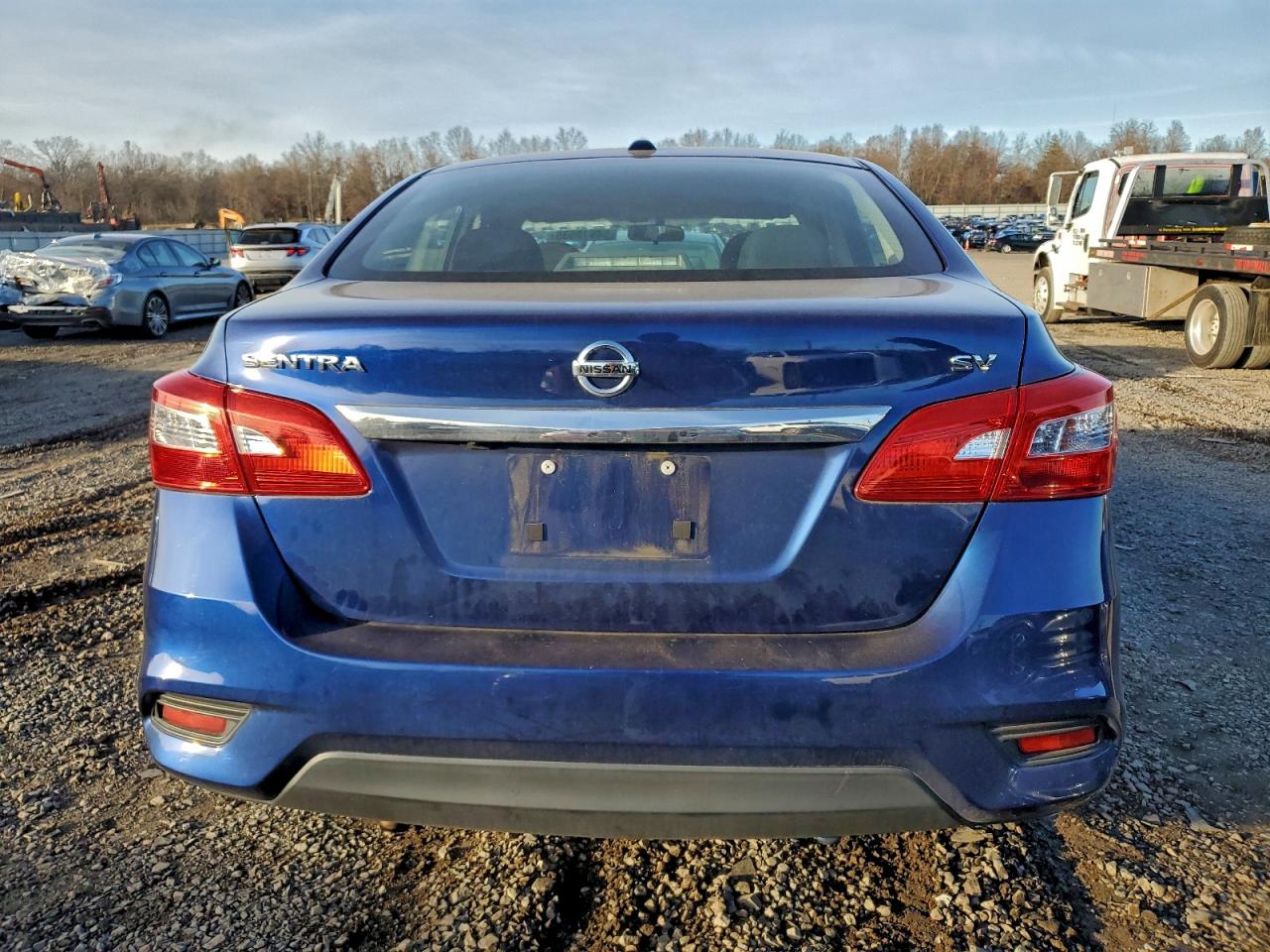 2019 NISSAN SENTRA S photo 6