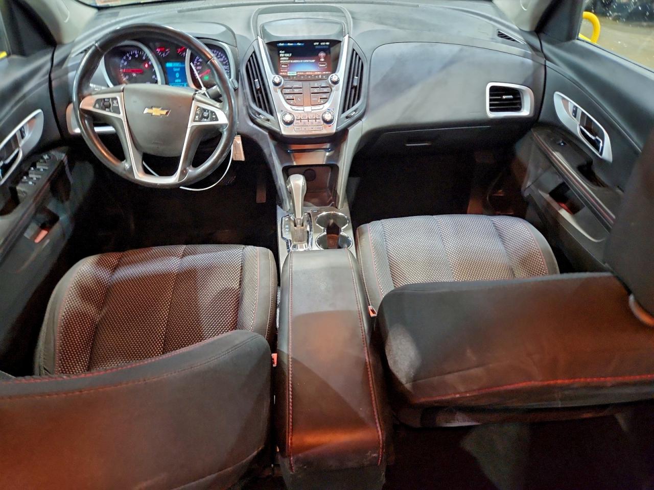 2013 CHEVROLET EQUINOX LT photo 8