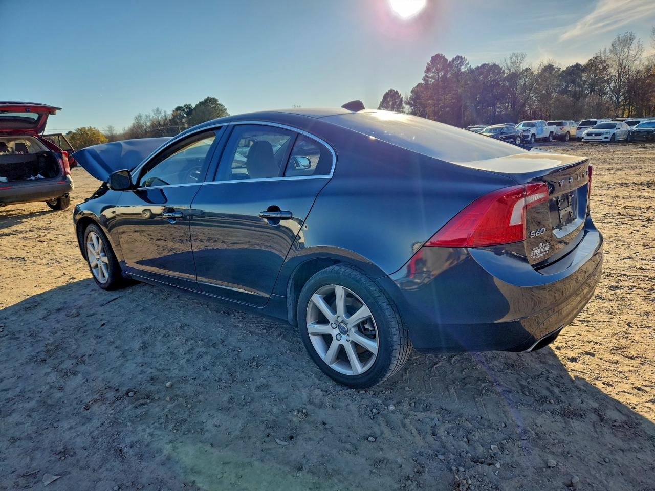2016 VOLVO S60 PREMIER photo 2