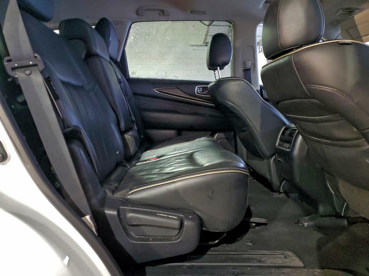 2020 INFINITI QX60 LUXE photo 11