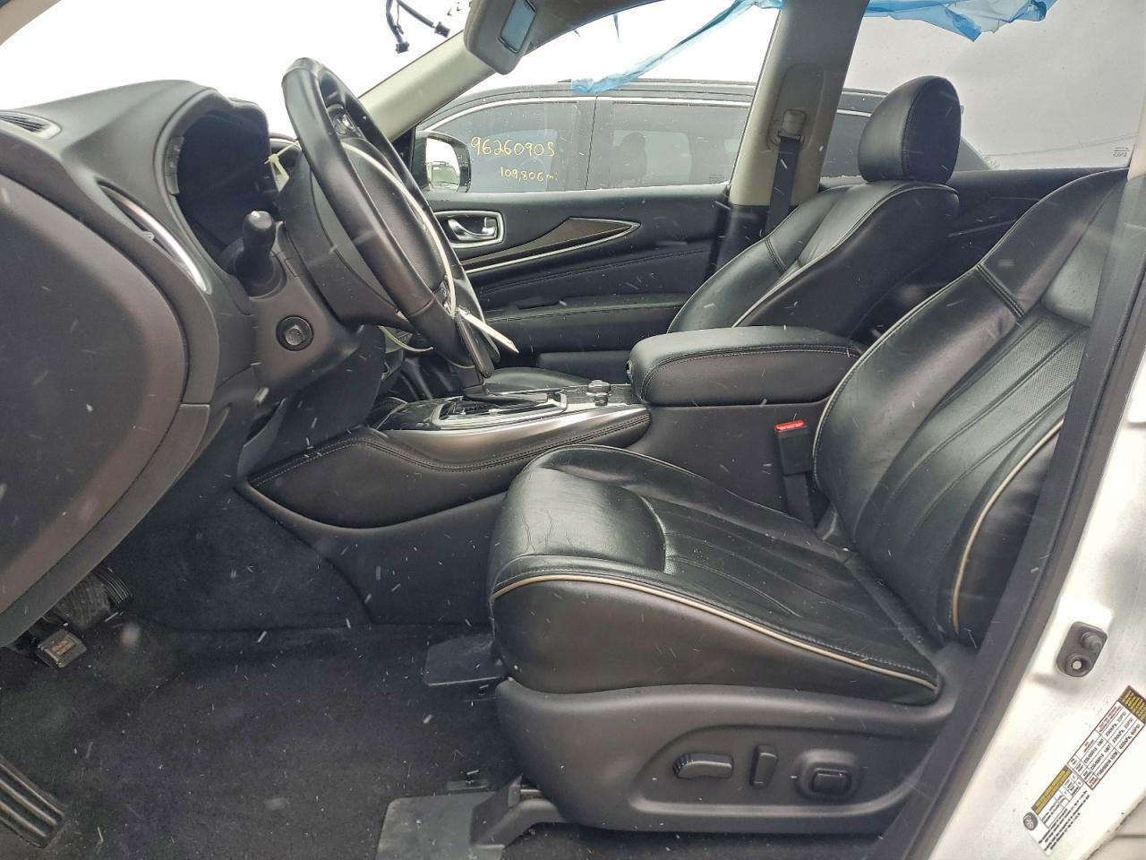 2020 INFINITI QX60 LUXE photo 7