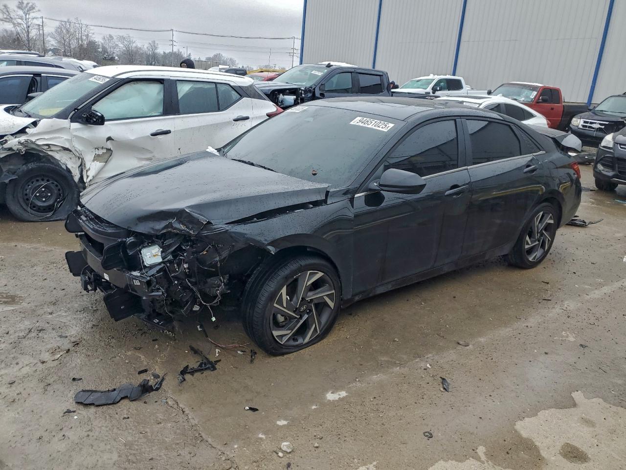 2025 HYUNDAI ELANTRA