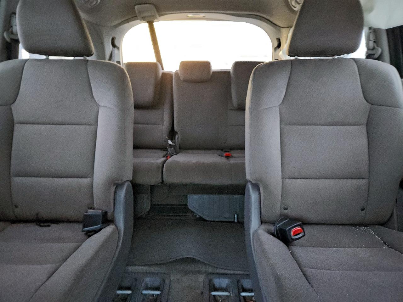 2014 HONDA ODYSSEY EX photo 10