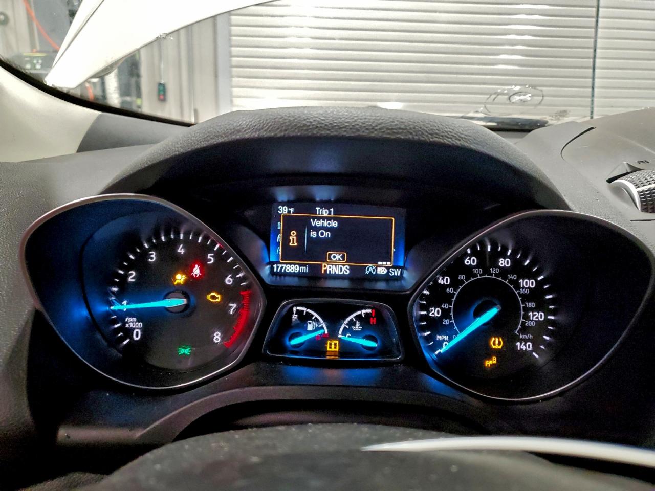 2018 FORD ESCAPE SEL photo 17